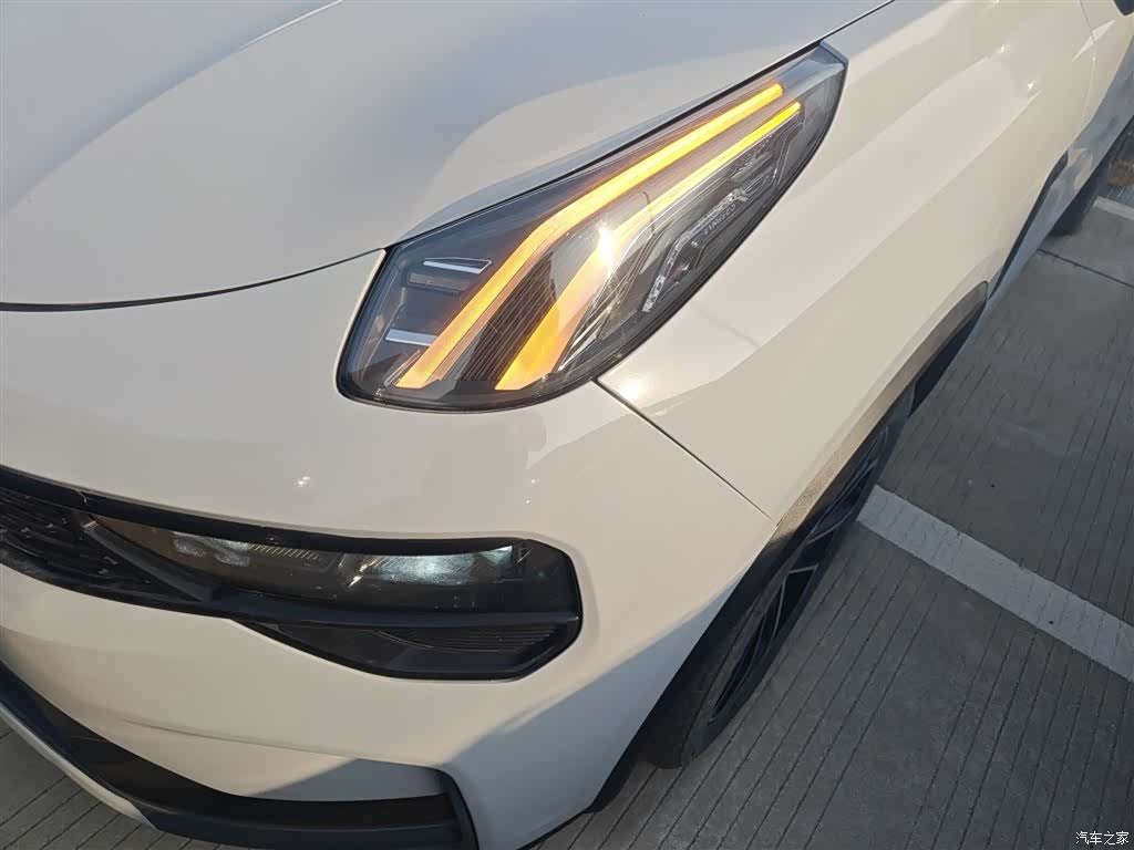 Lynk & Co 01, 2023 18