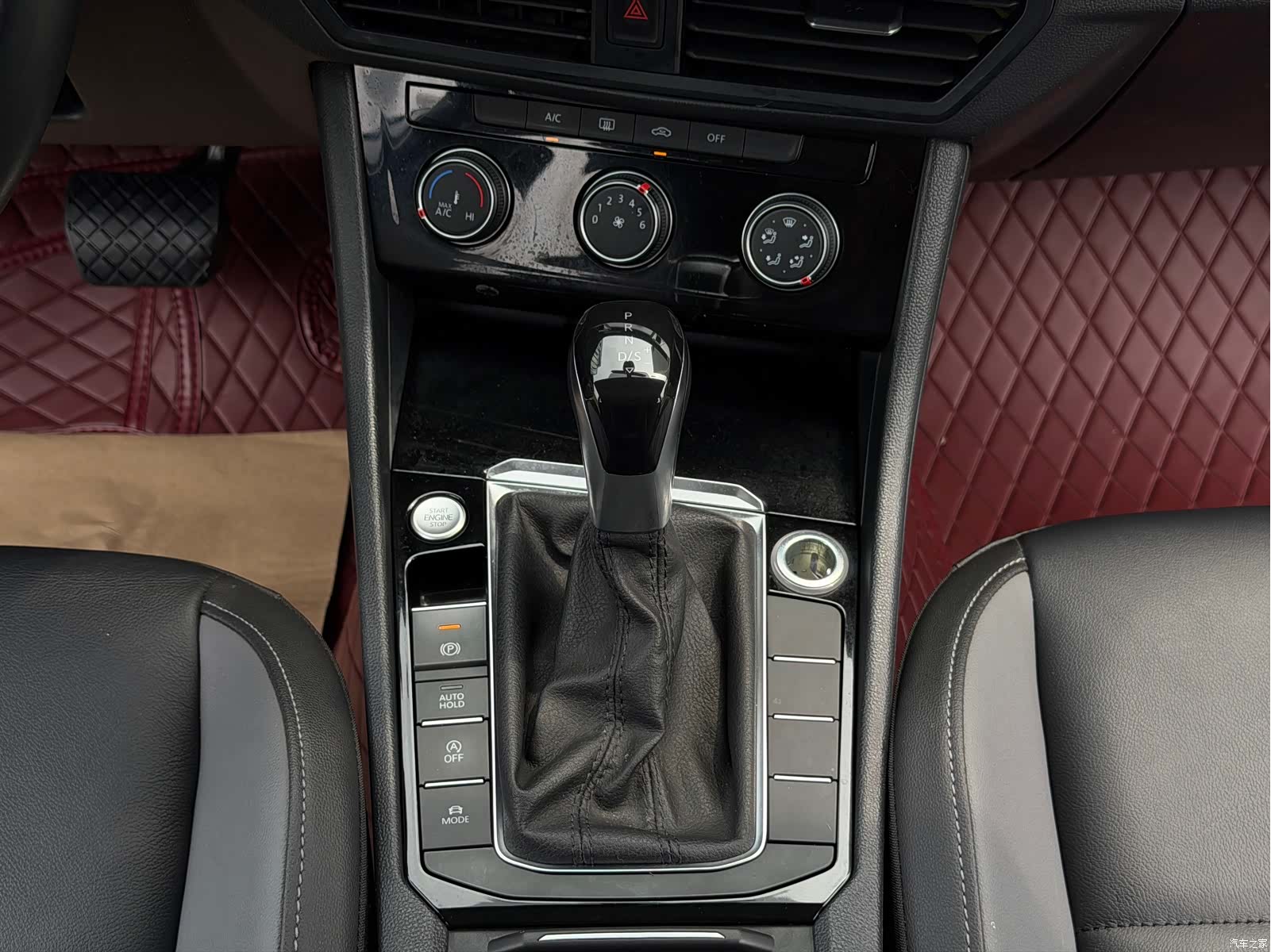 Volkswagen Sagitar, 2020 19