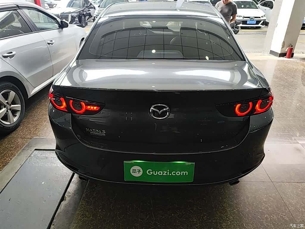 Mazda Mazda3, 2020 6