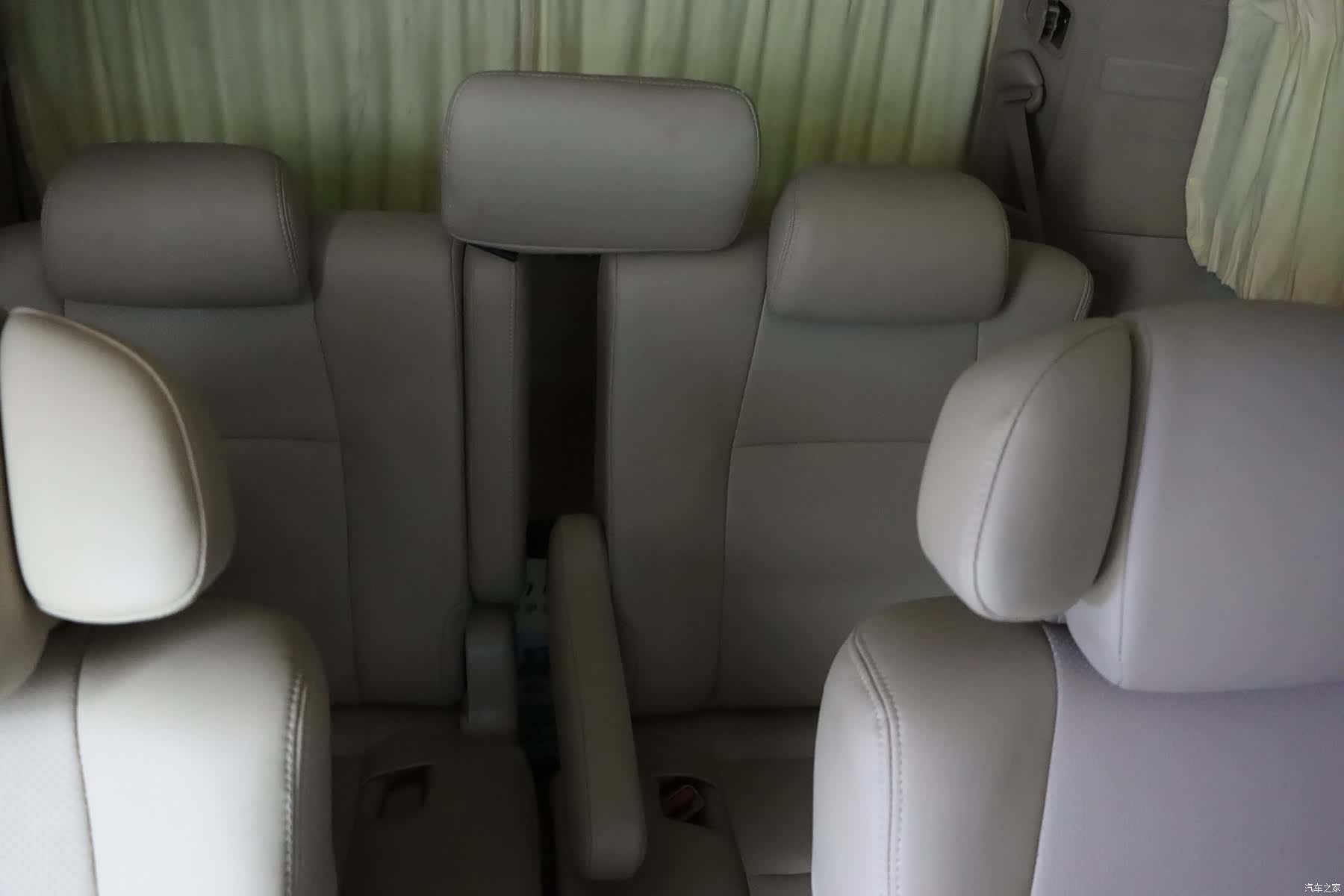 Toyota Alphard, 2015 26