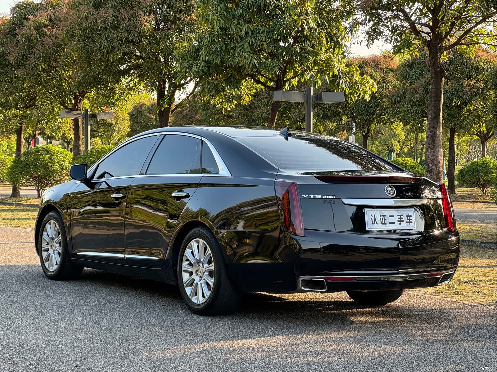 Cadillac XTS, 2013 все фото