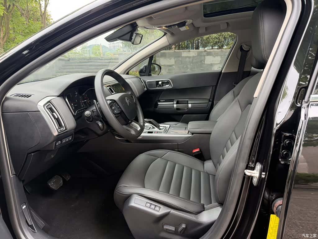 Citroen C6, 2023 9