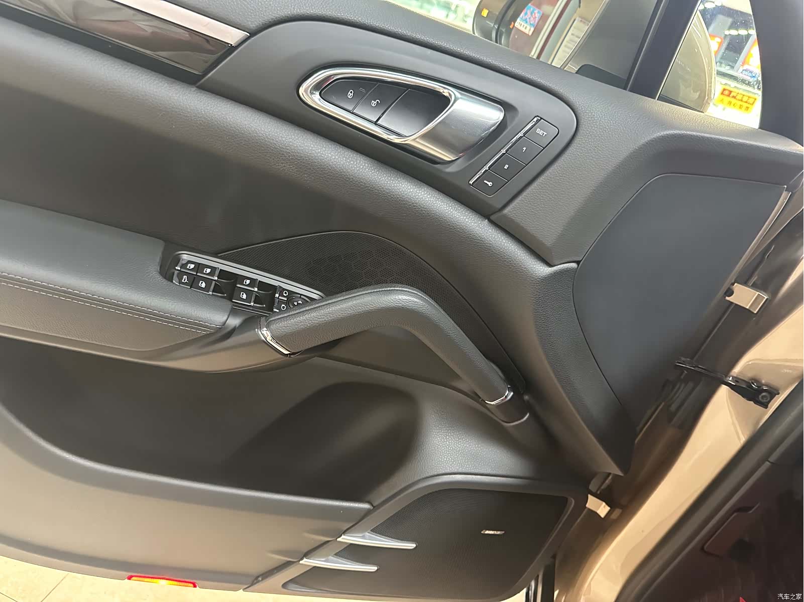 Porsche Cayenne, 2016 10