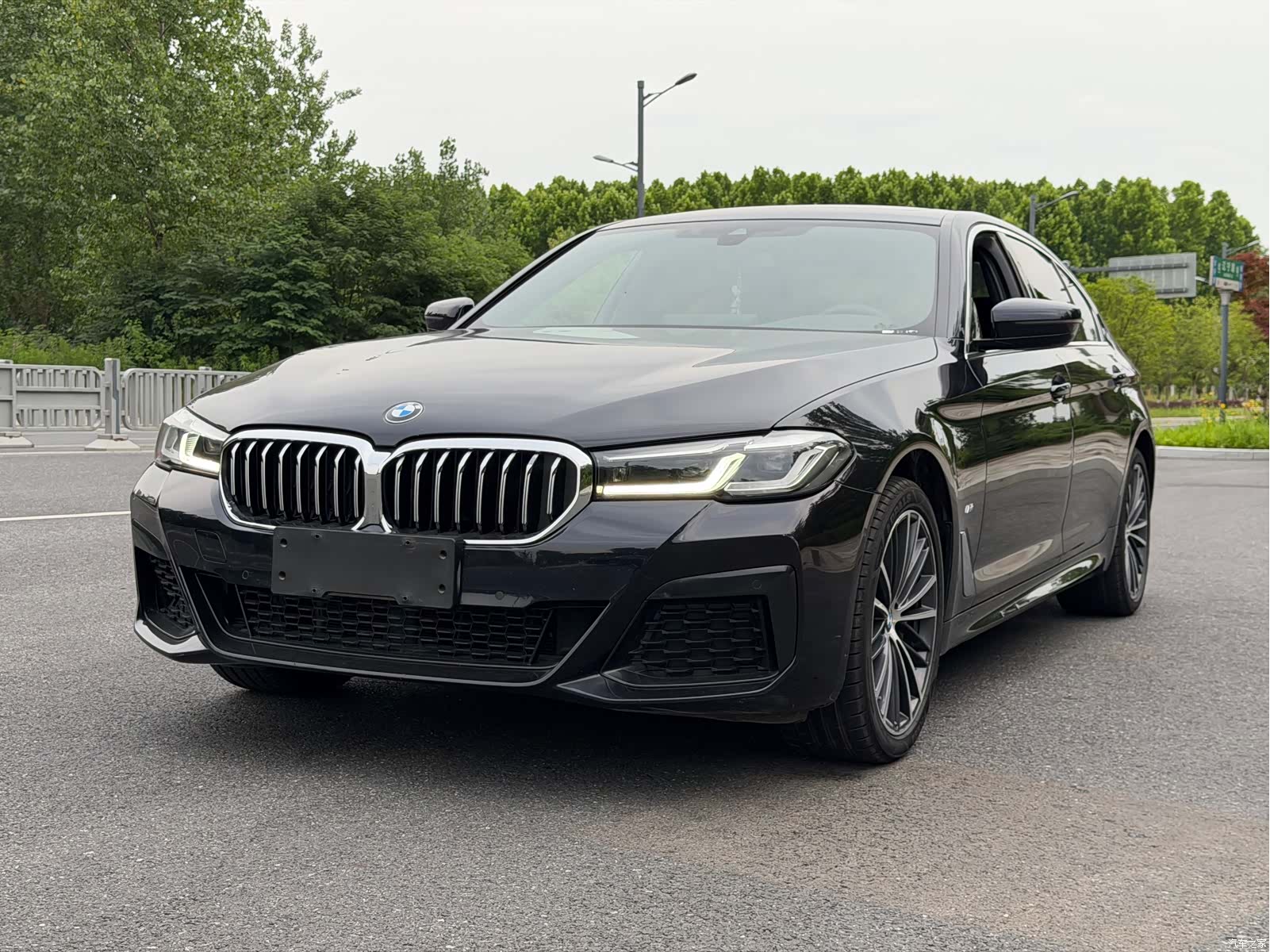 BMW 5 Series, 2022 1