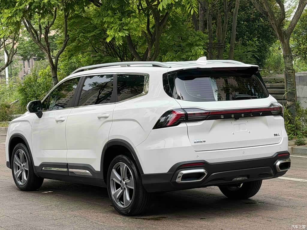 Geely Haoyue, 2023 все фото