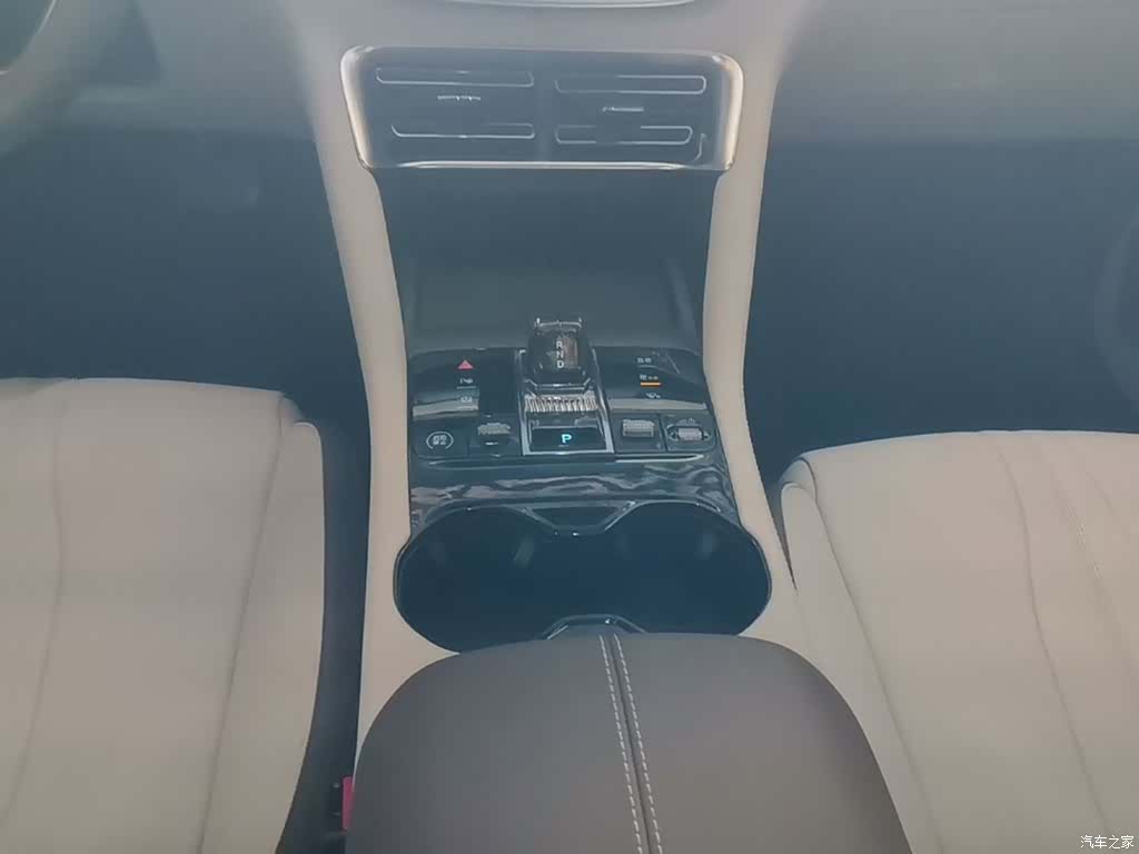 BYD Song, 2025 14
