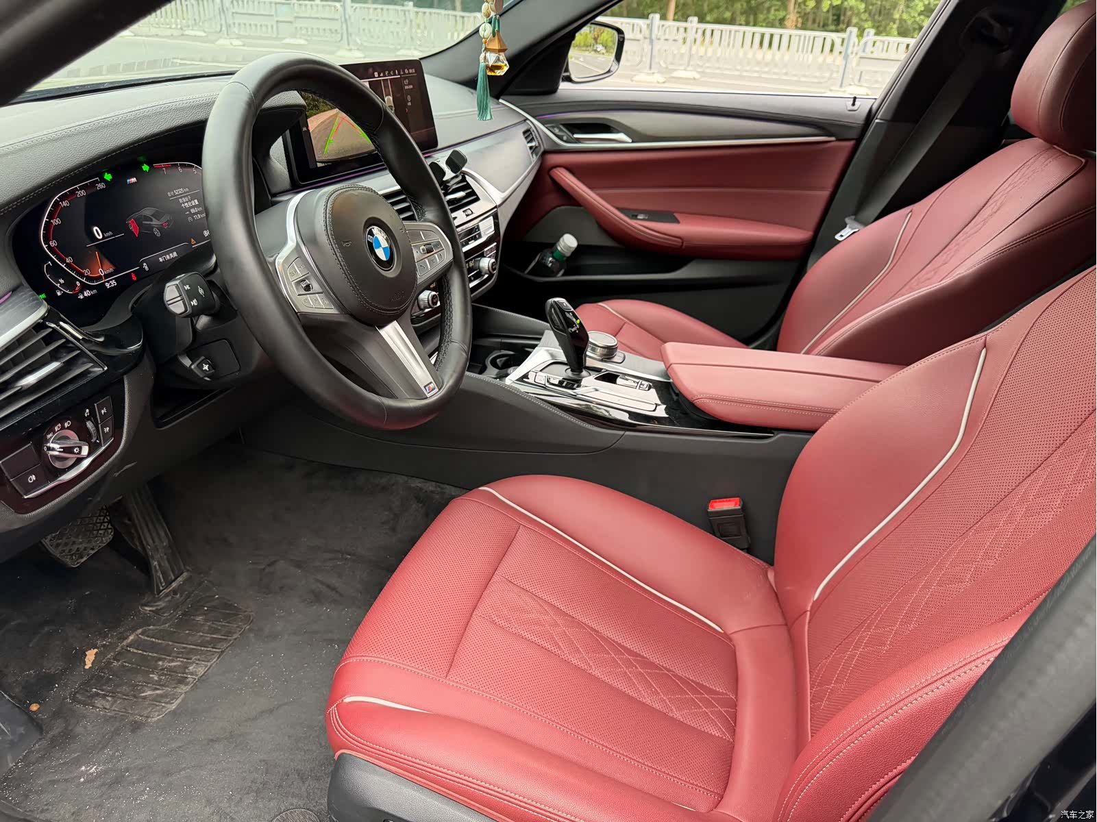 BMW 5 Series, 2022 4