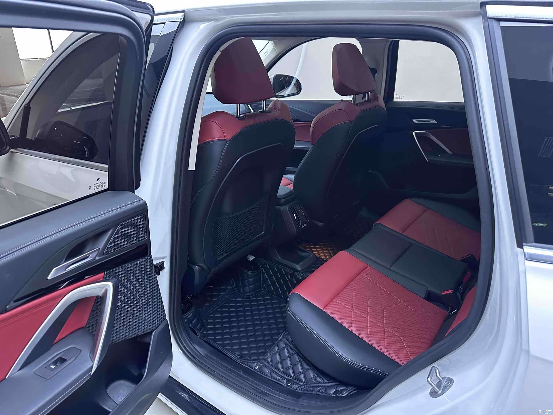 BMW X1, 2024 11