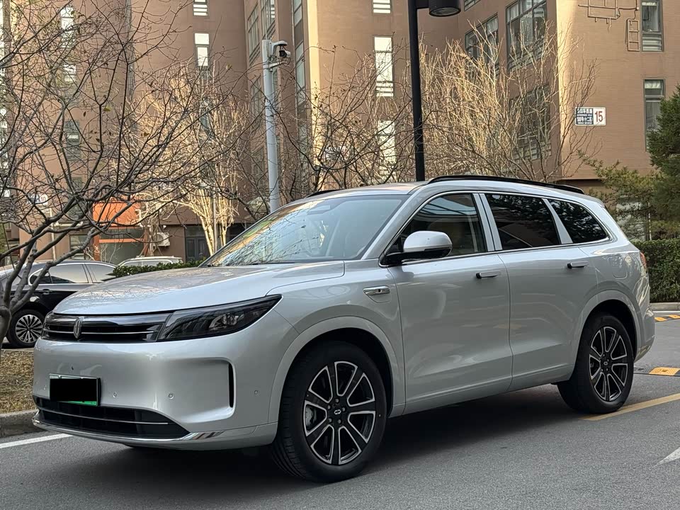 AITO Ask the world M7