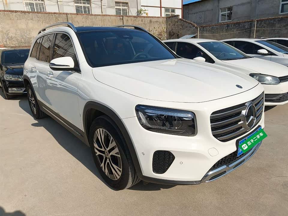 Mercedes-Benz GLB