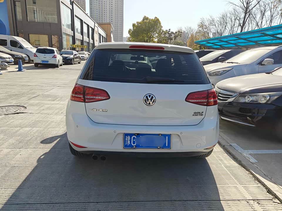 Volkswagen golf