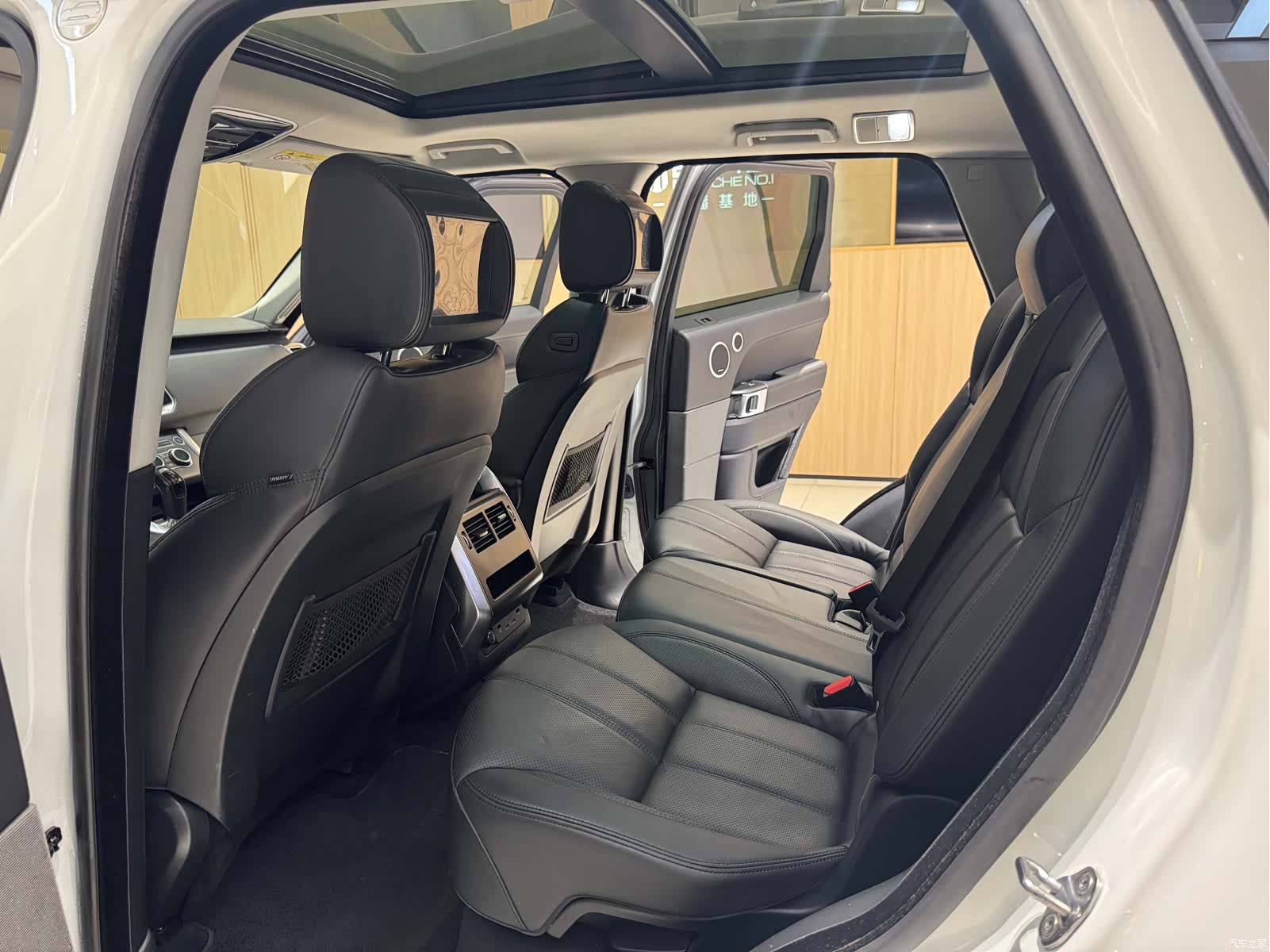 Land Rover Range Rover, 2018 12