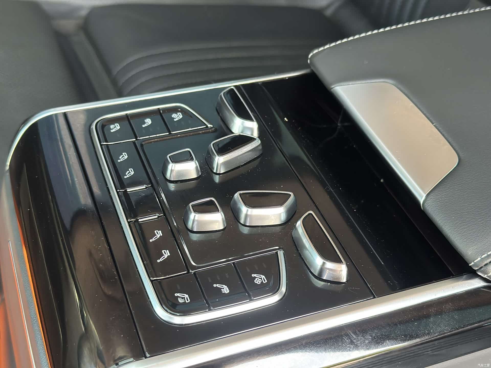 Hongqi H9, 2022 15