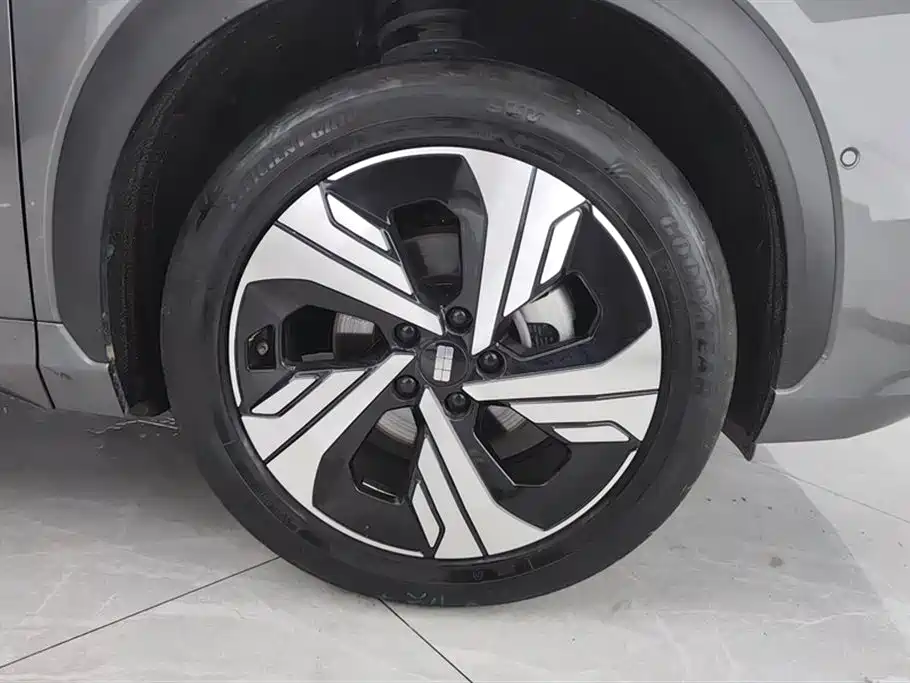 Geely Galaxy Galaxy E5