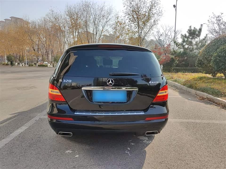Mercedes-Benz R-class