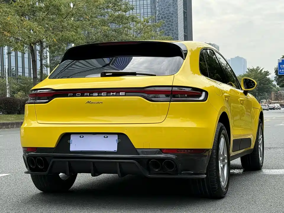 Porsche Macan