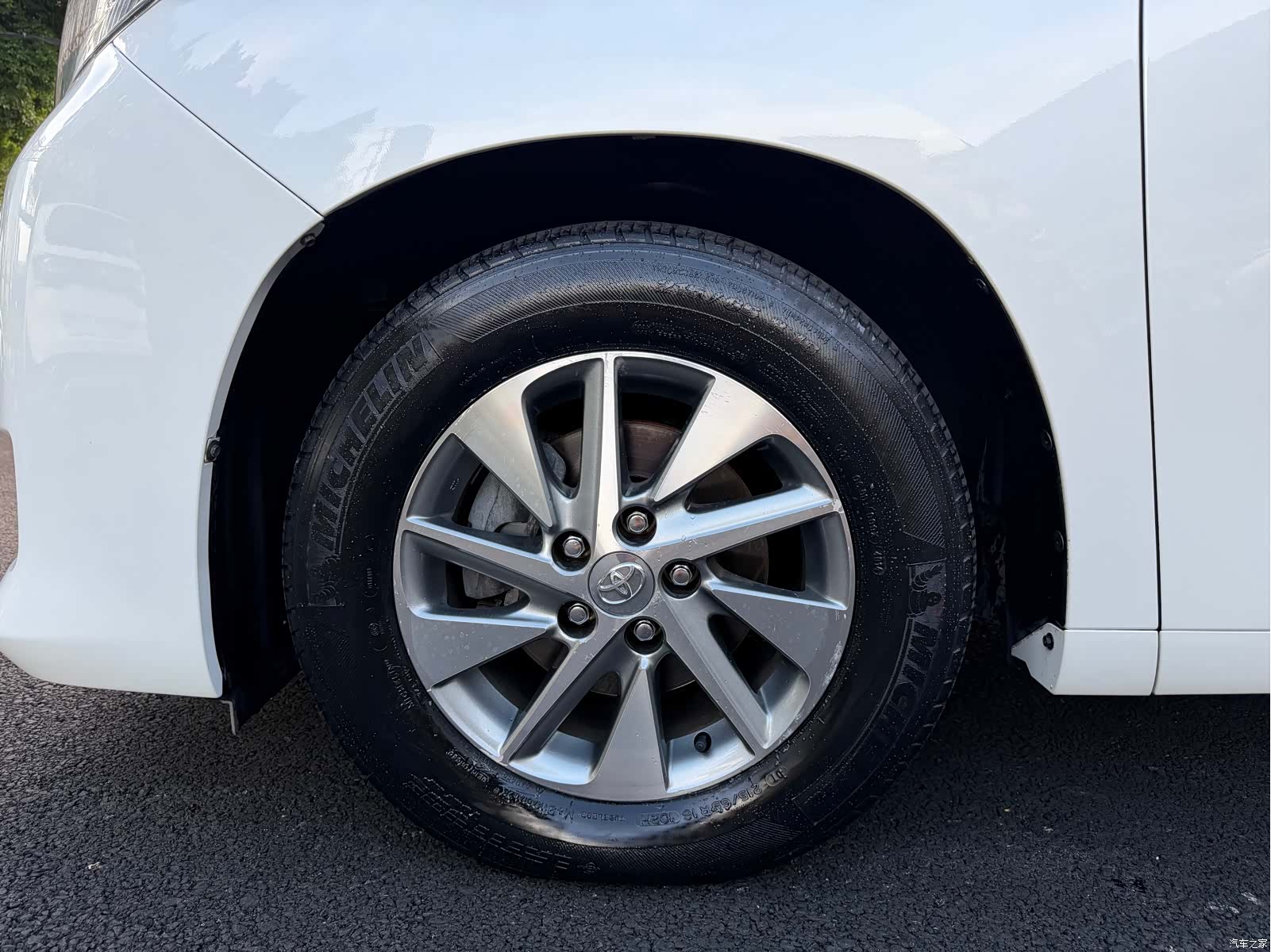 Toyota Alphard, 2014 8