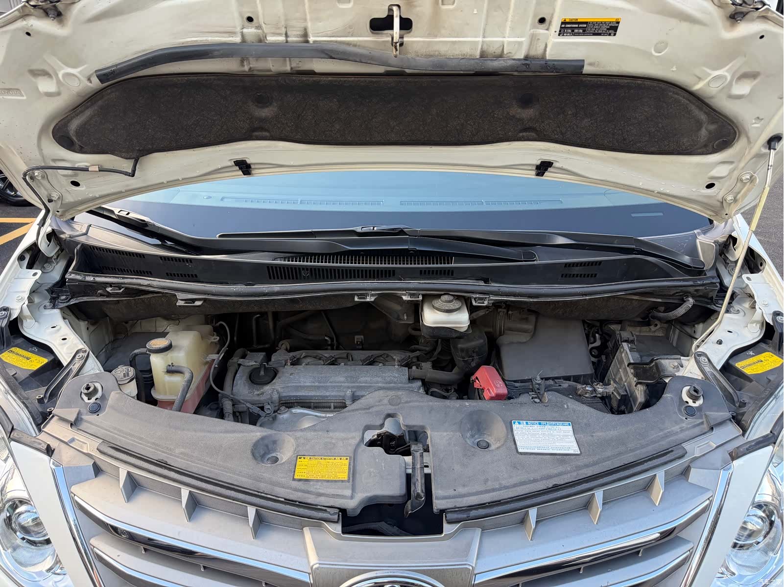 Toyota Alphard, 2014 9
