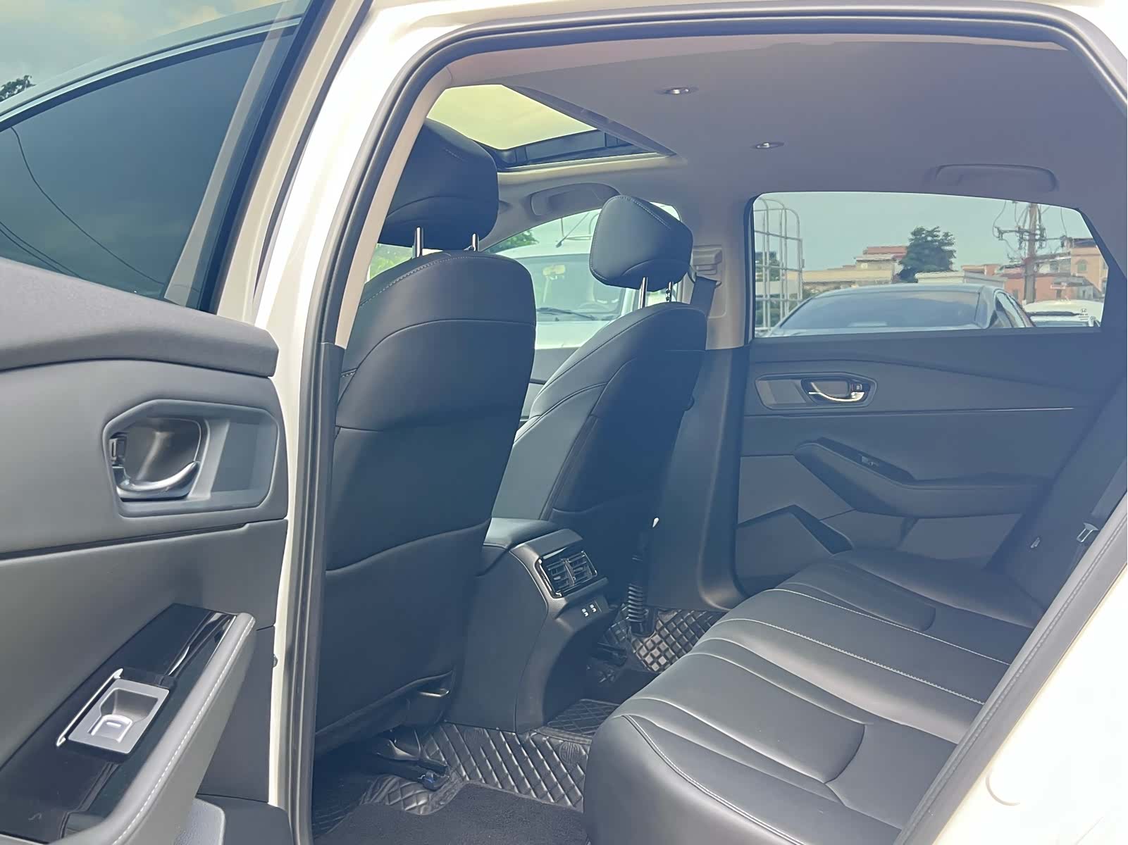 Honda Inspire, 2024 все фото