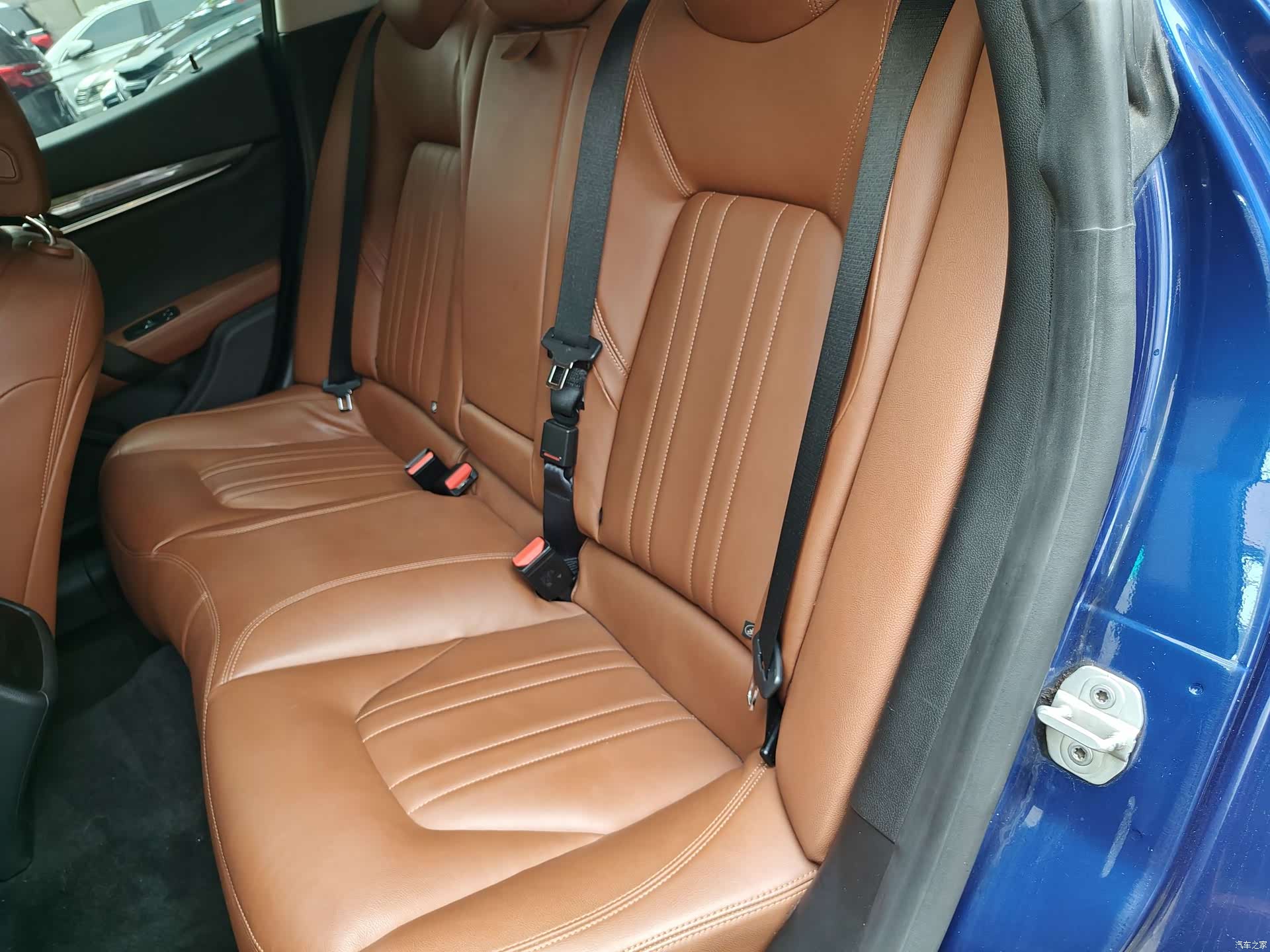 Maserati Ghibli, 2015 7