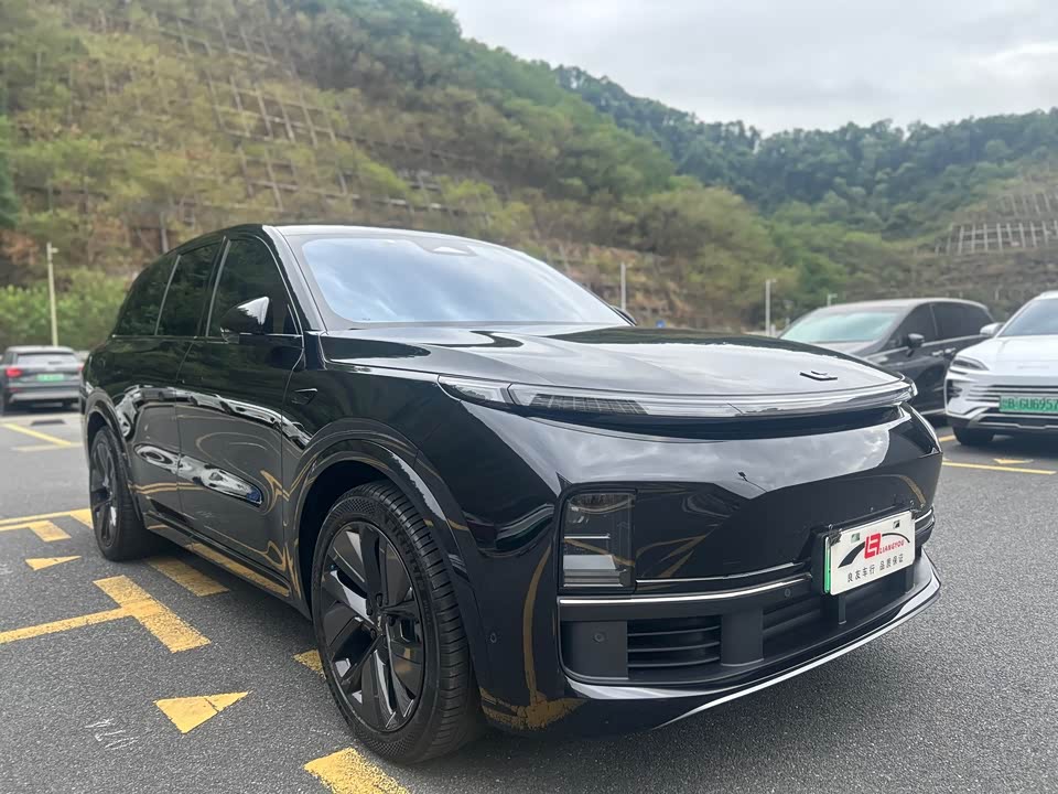 Li Auto Ideal L8