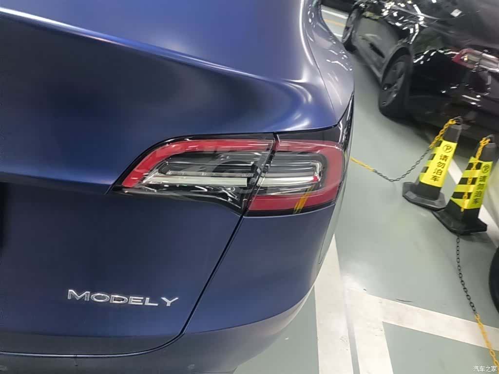 Tesla Model Y, 2021 8