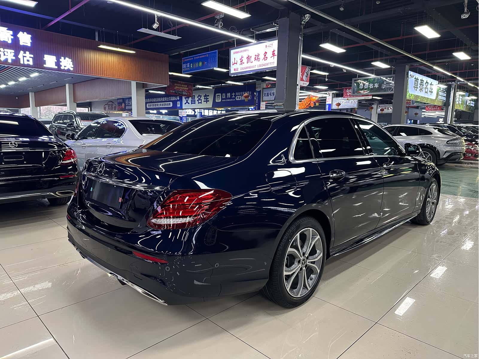 Mercedes-Benz E-Class, 2020 4