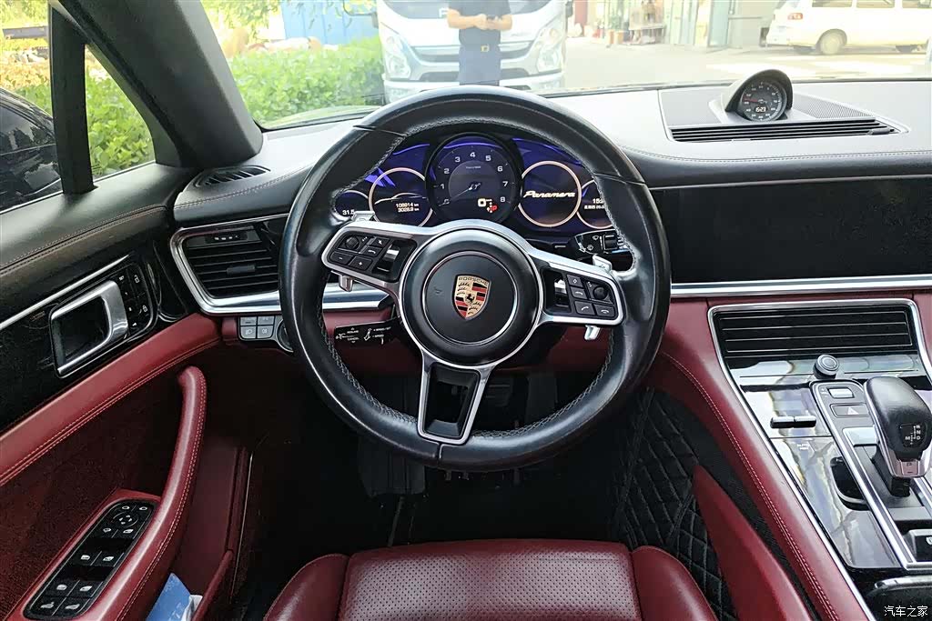 Porsche Panamera, 2019 15