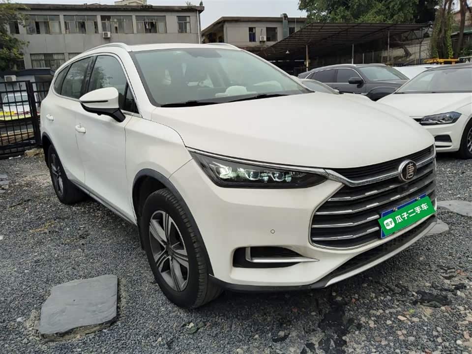 BYD Tang