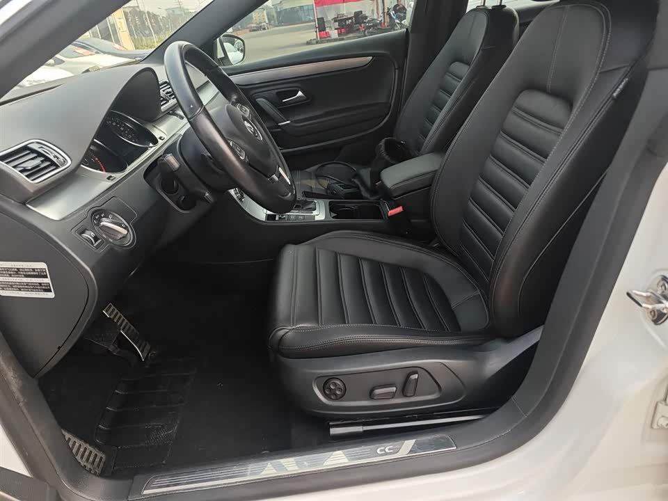 Volkswagen CC