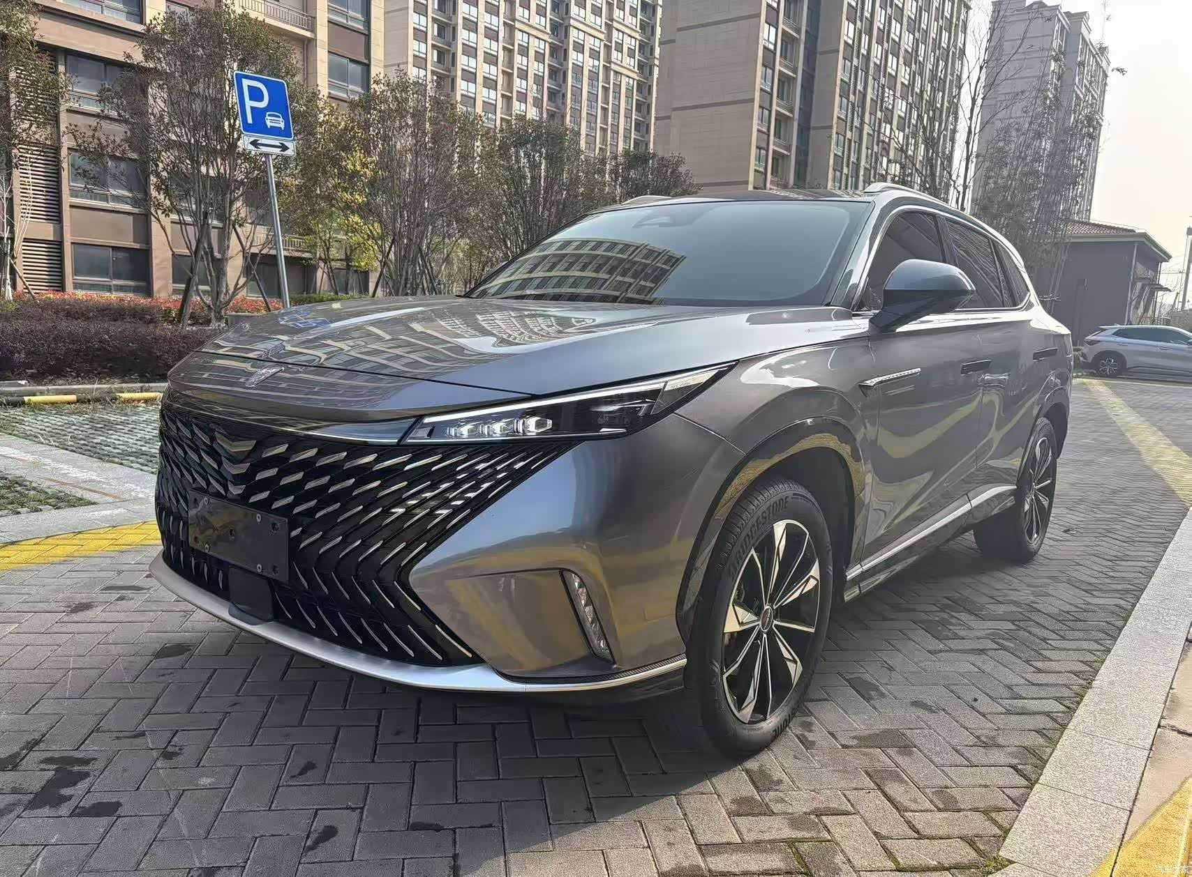 Roewe RX5, 2022 1