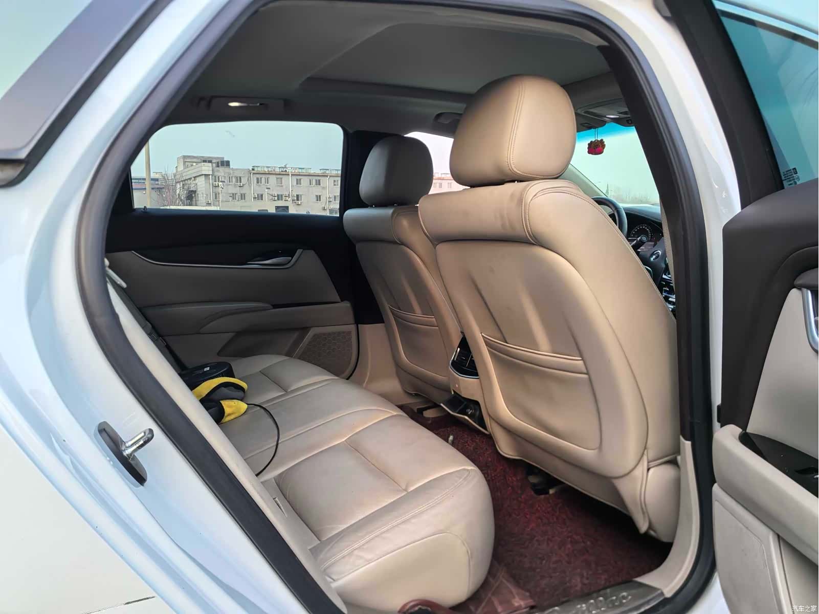 Cadillac XTS, 2016 13