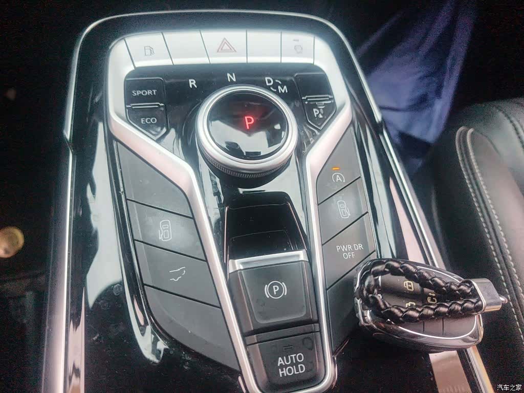 Maxus G20, 2022 7