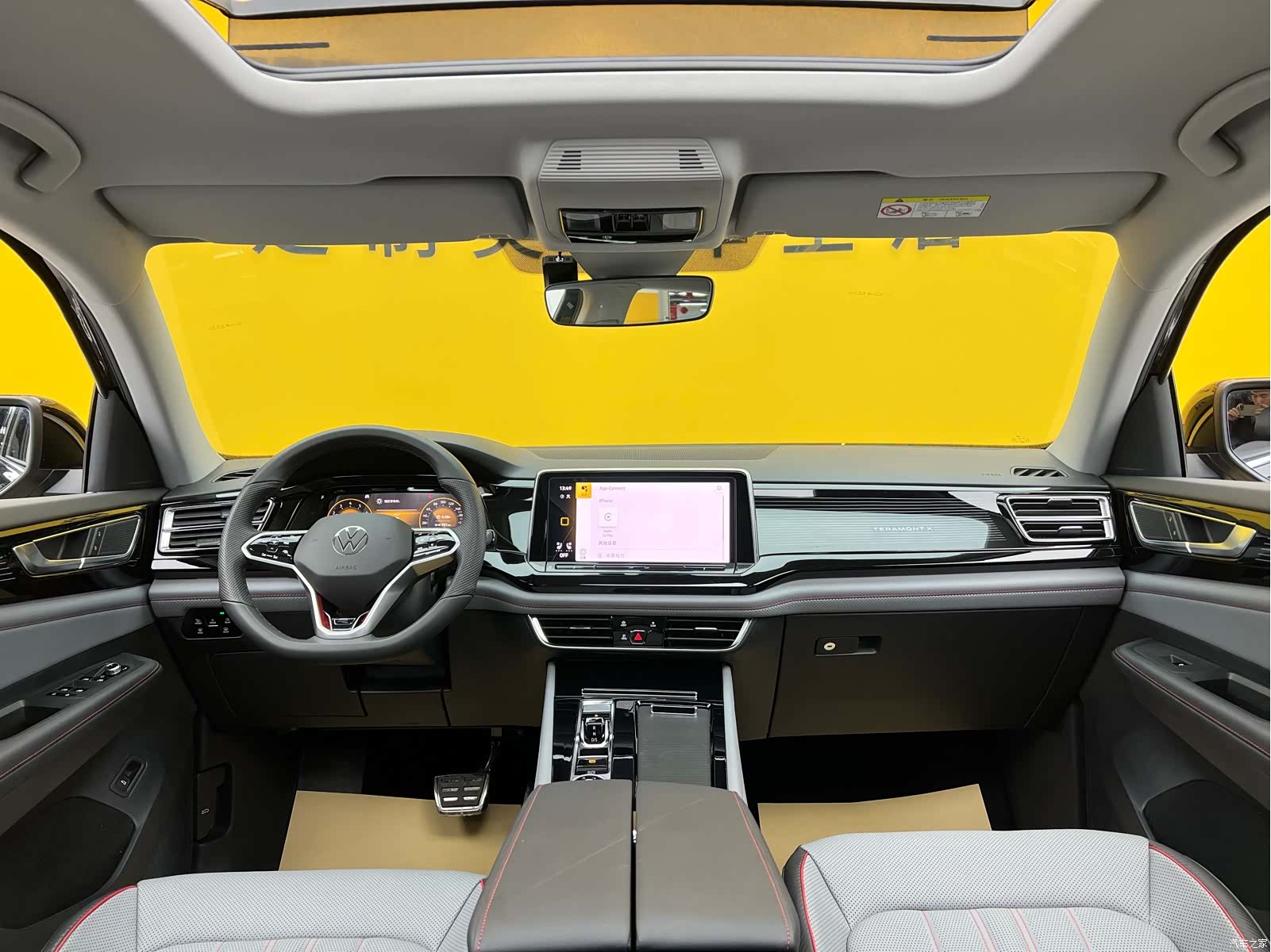 Volkswagen Teramont X, 2024 20