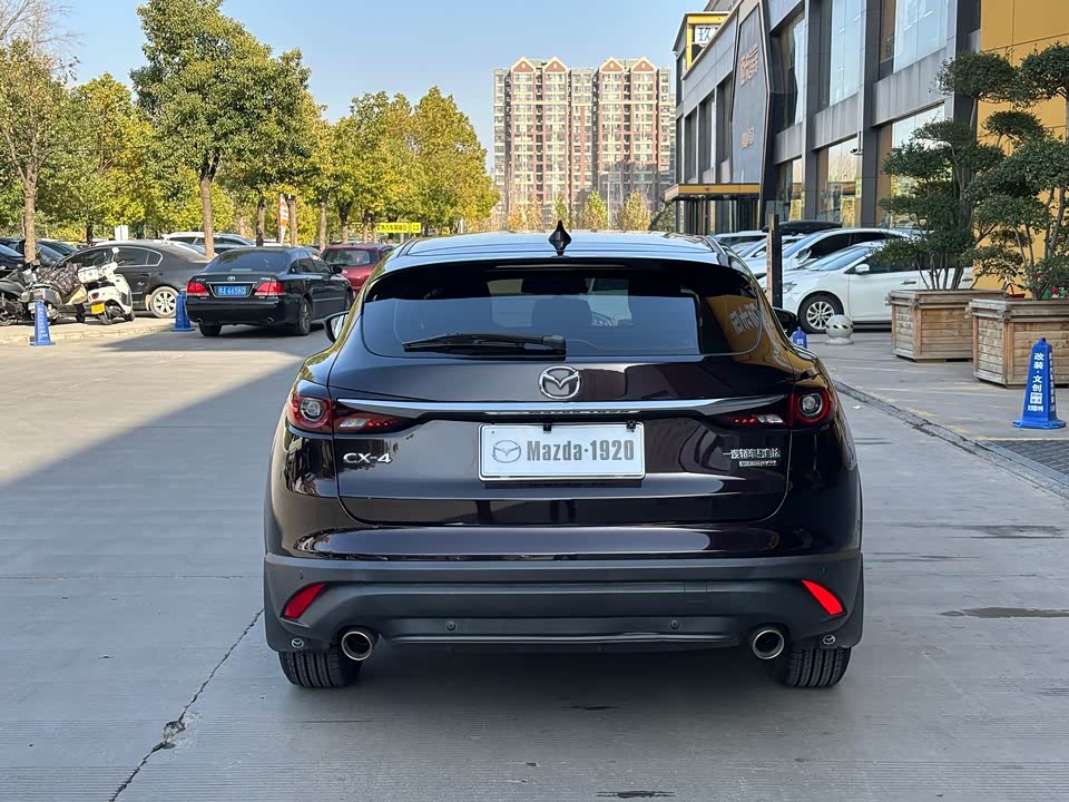 Mazda CX-4