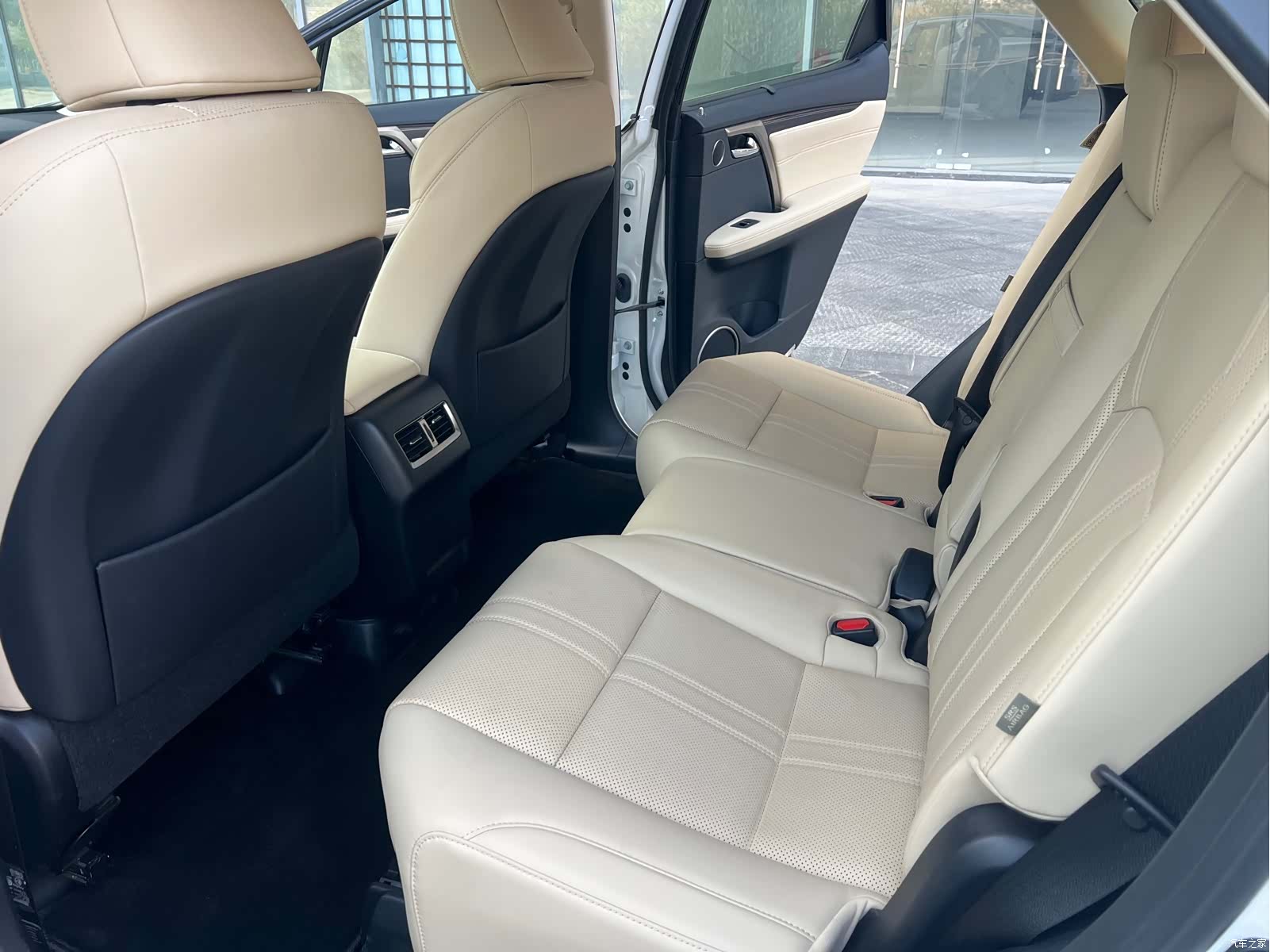 Lexus RX, 2025 23