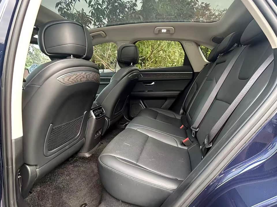 AITO Ask the world M5