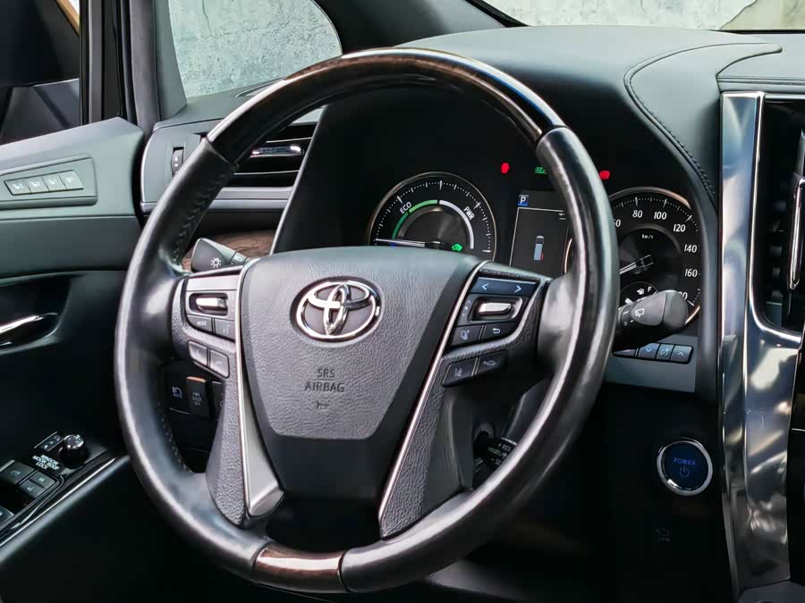 Toyota Vellfire 2020, фото 11
