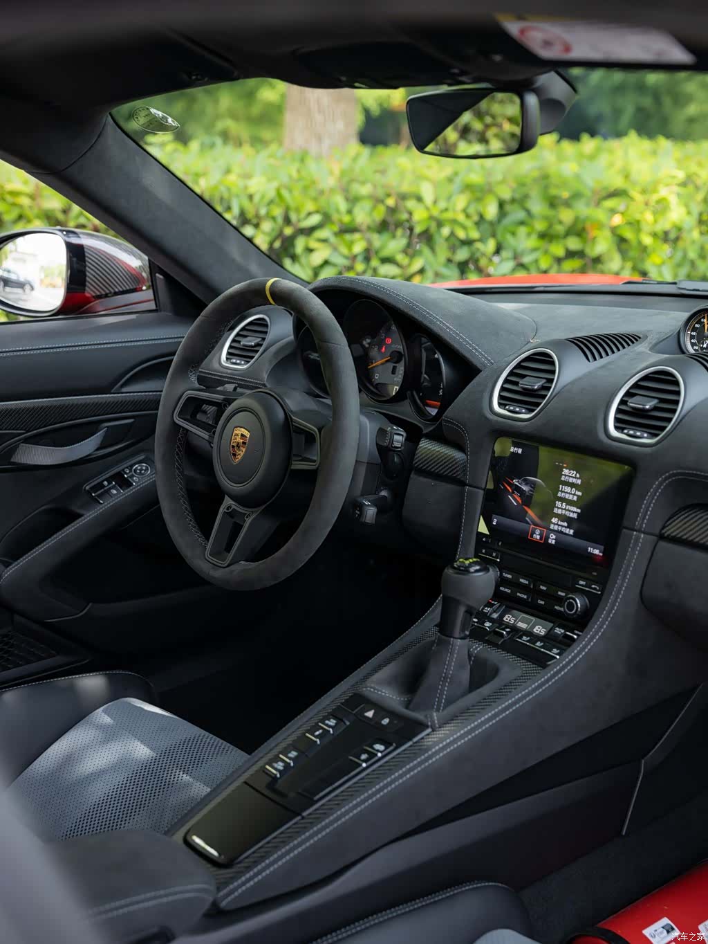 Porsche Cayman, 2024 11