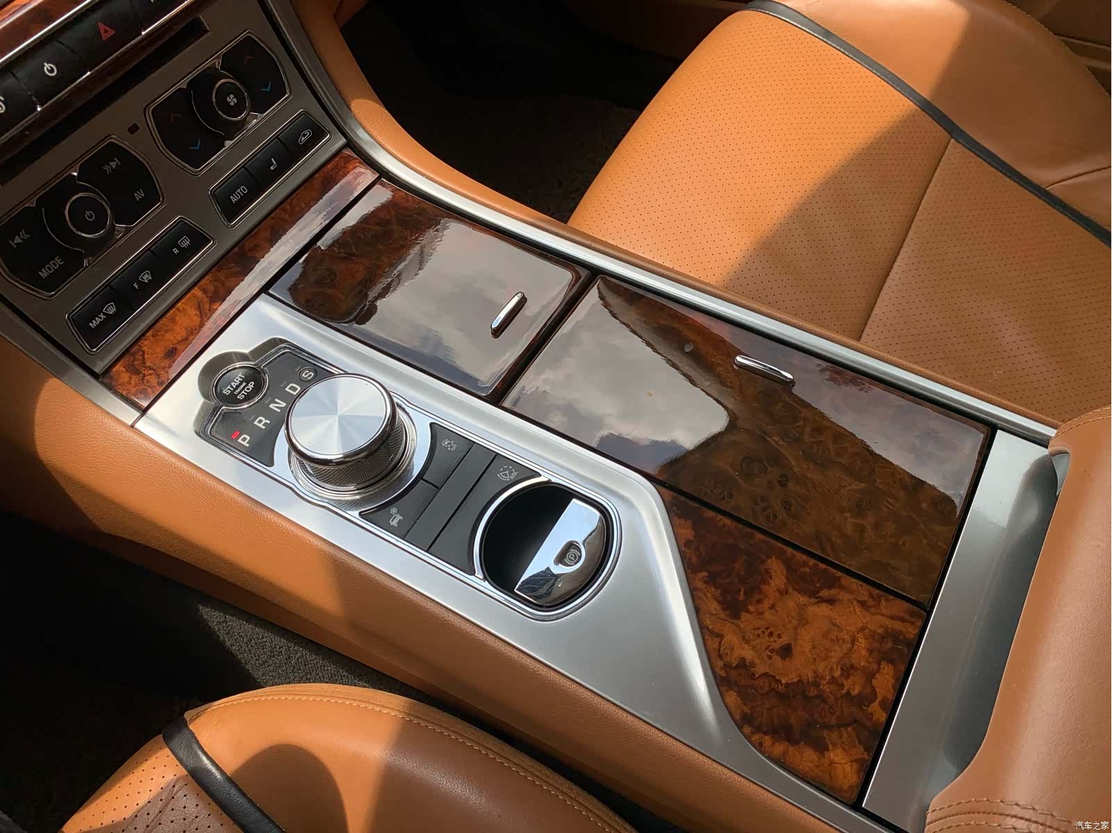 Jaguar XF, 2013 20