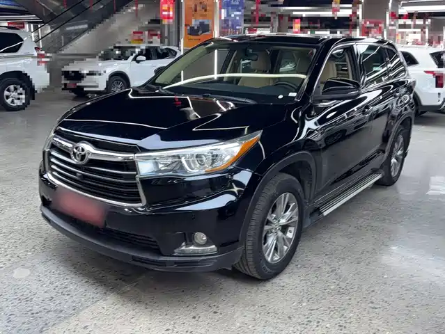 Toyota Highlander 2017 — купить из Китая под заказ