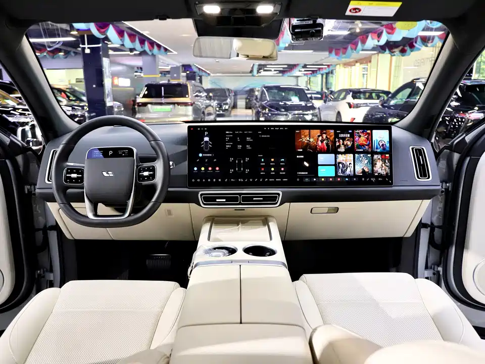Li Auto Ideal L7