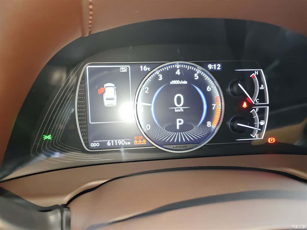 Lexus ES, 2020 4