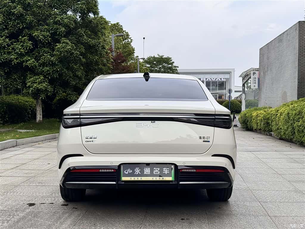 BYD Seal, 2025 12