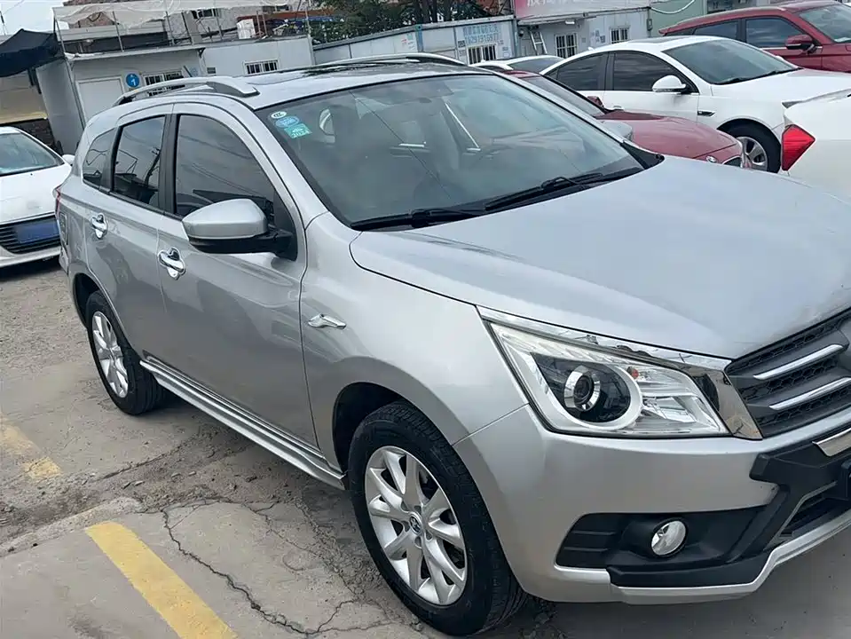 Venucia T70