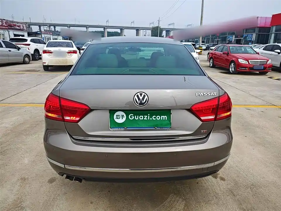 Volkswagen Passat