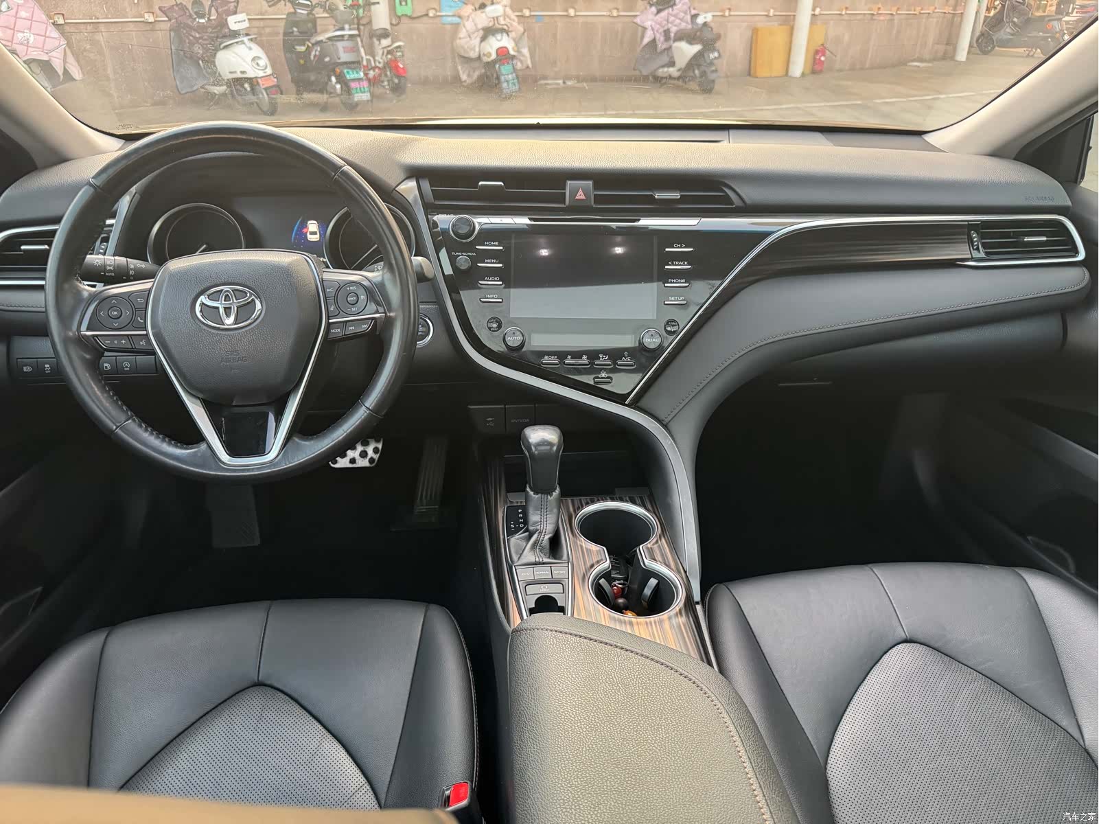 Toyota Camry, 2018 10