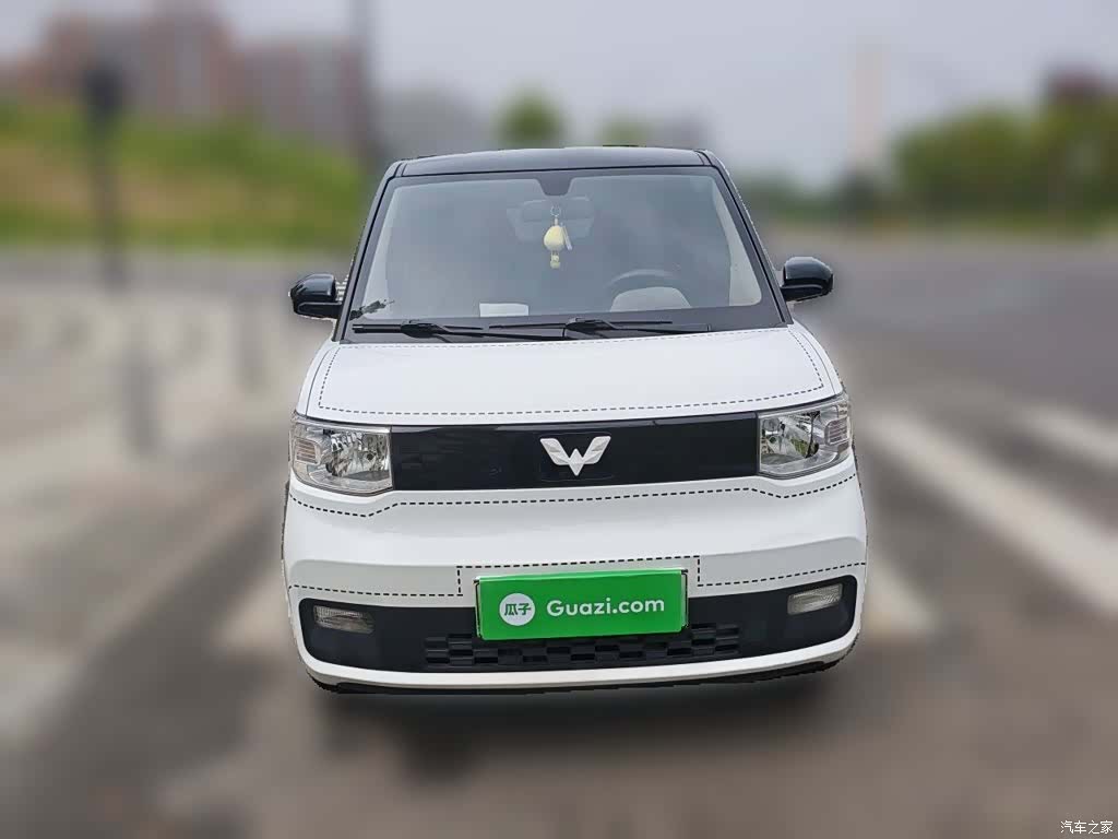 Wuling MINIEV, 2021 3