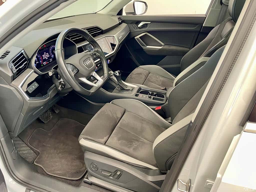 Audi Q3, 2021 6