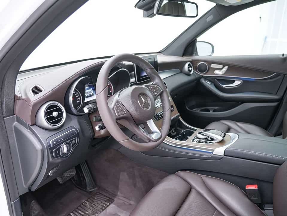 Mercedes-Benz GLC Mercedes-Benz GLC